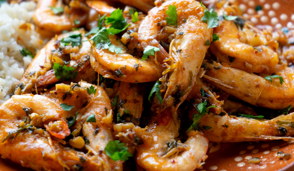Cómo hacer camarones al mojo de ajo en 3 pasos