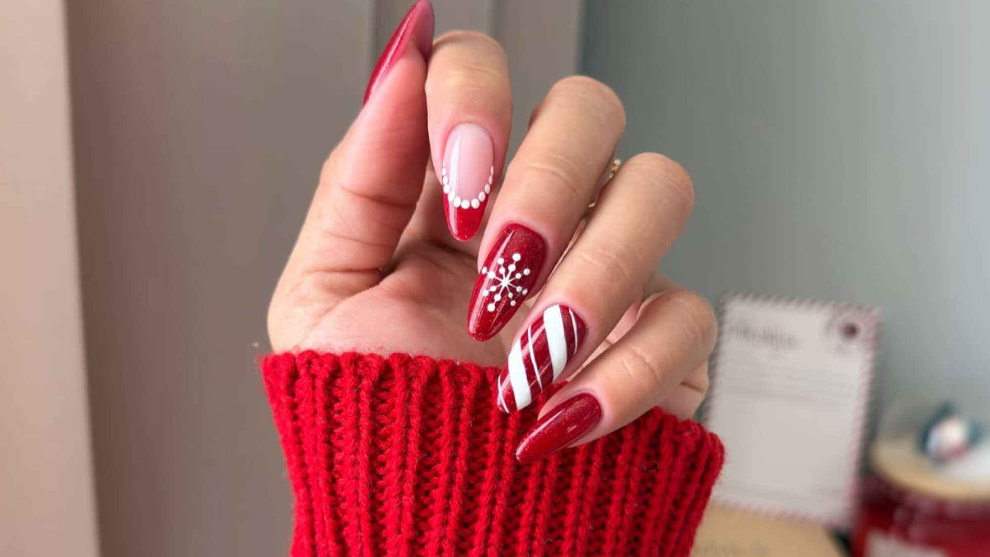 Uñas rojas para Navidad: 6 diseños sofisticados y favorecedores que vas ...
