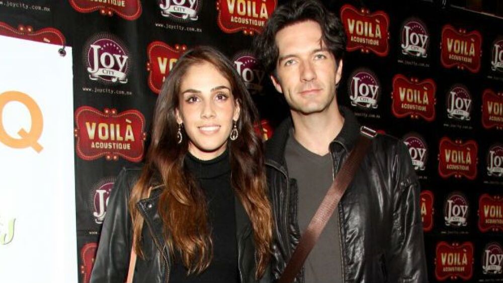 Sandra Echeverría ya prepara su vestido de novia