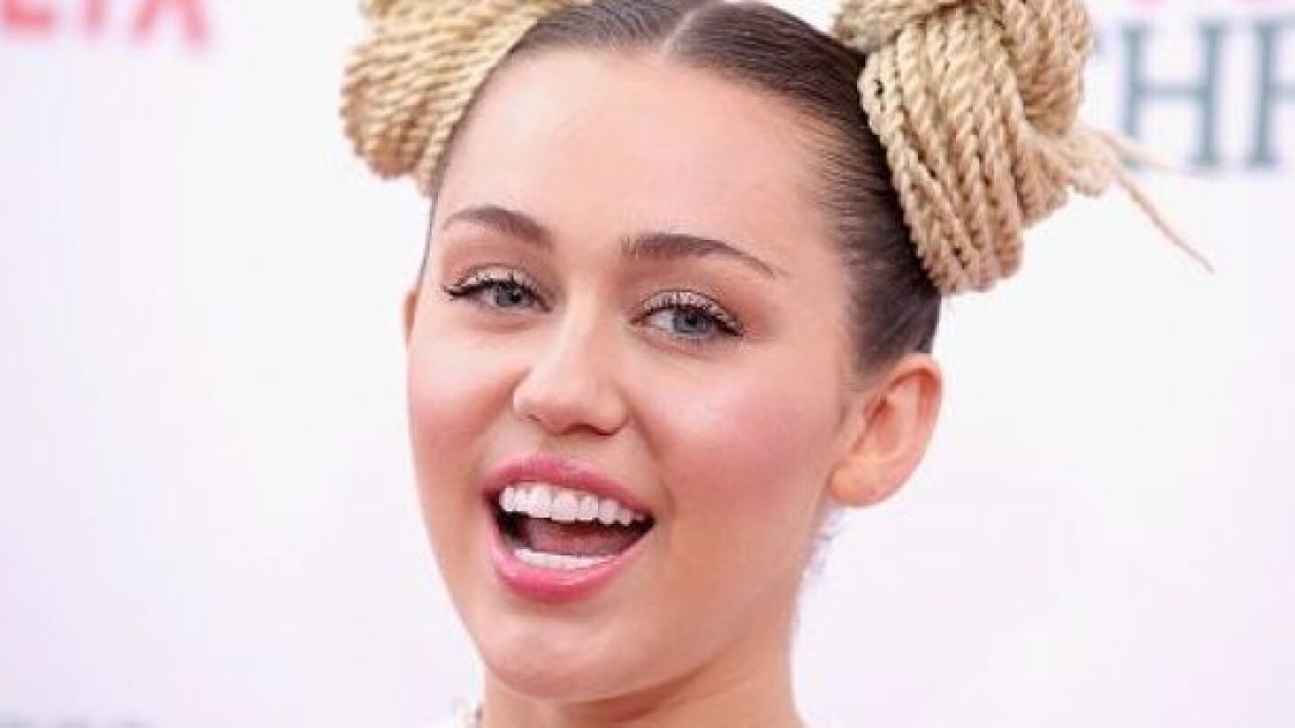 Miley Cyrus nos dio una probadita de su nueva canción