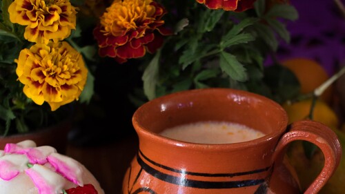 Atole de cempasúchil y mandarina