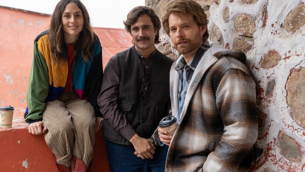Zuria Vega, Luis Ernesto Franco y  Michel Brown.