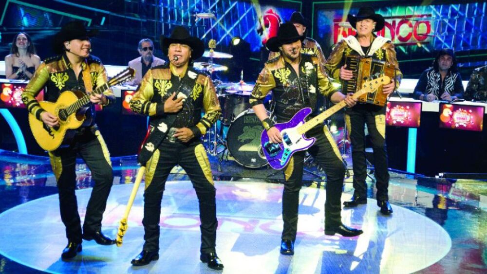 Hijos de Lupe Esparza siguen los pasos de su padre en Bronco