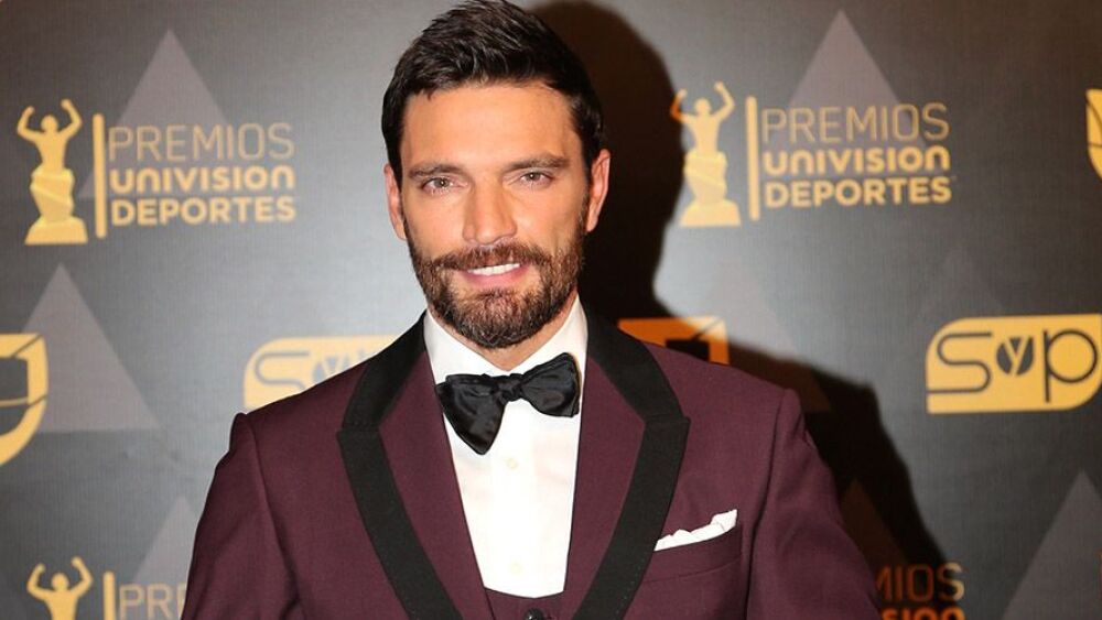 Julián Gil