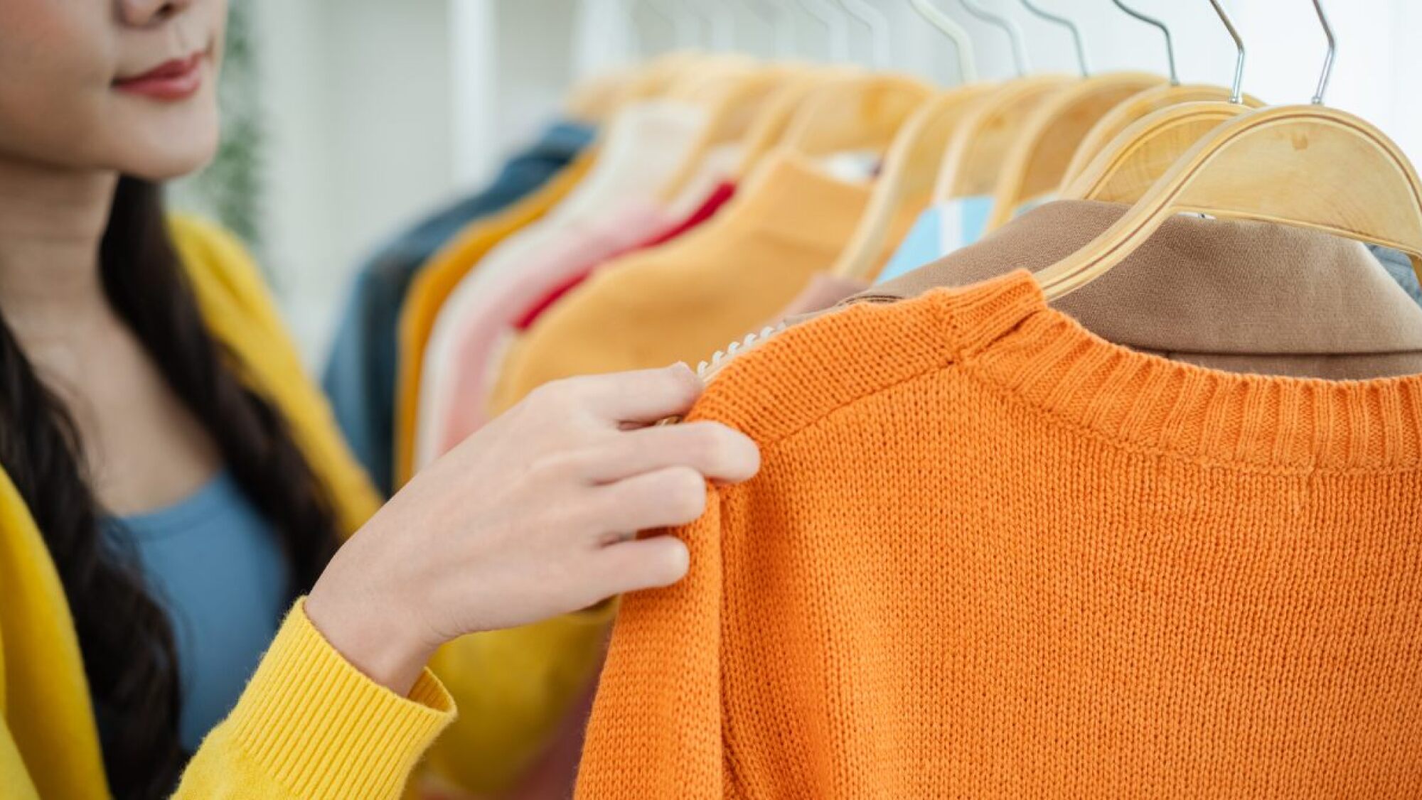 El significado oculto de los colores en la ropa que eliges para vestir ...