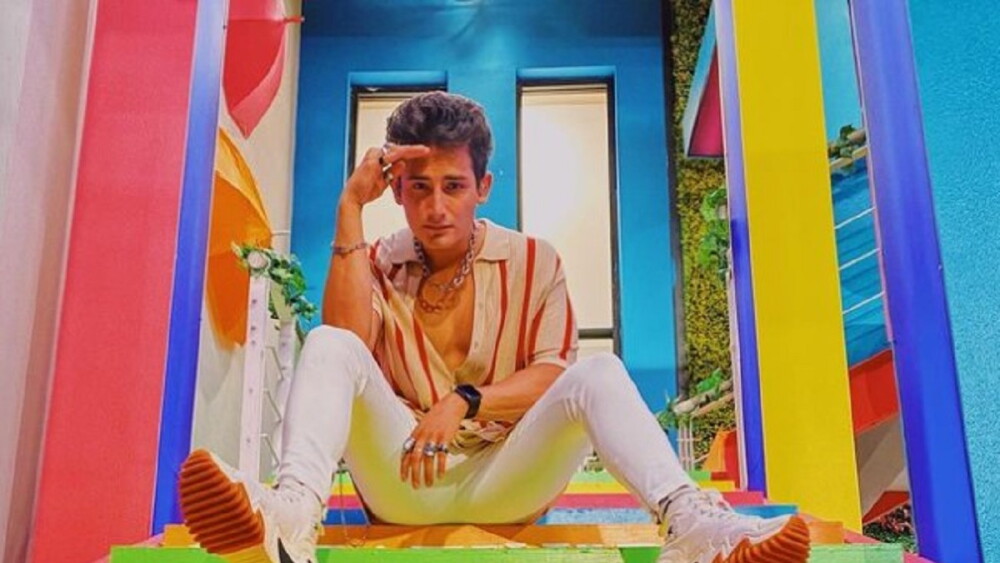 Osorio Rapper Emilio Osorio aclaró cómo es su relación con Karol Sevilla