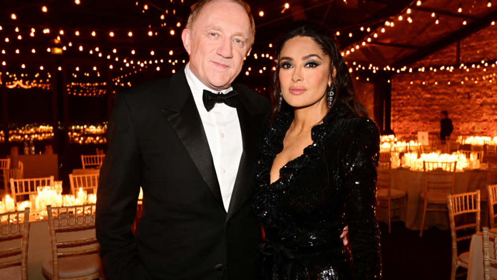 Salma Hayek y su esposo François-Henri Pinault.png