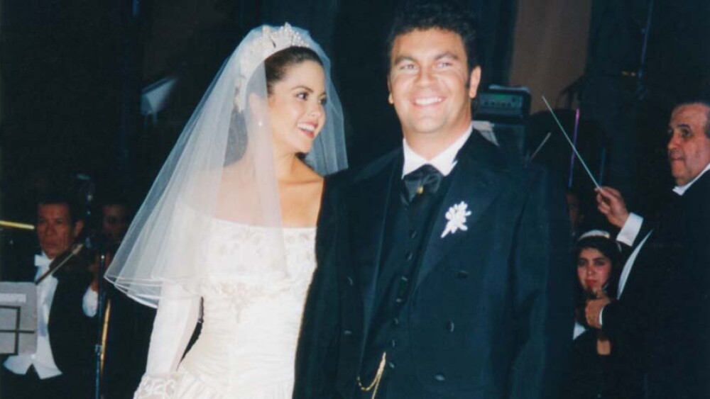 Lucero confiesa si su boda con Mijares fue arreglada