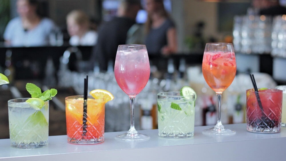 descubre-las-bebidas-deshidratan-en-lugar-de-hidratar.jpeg