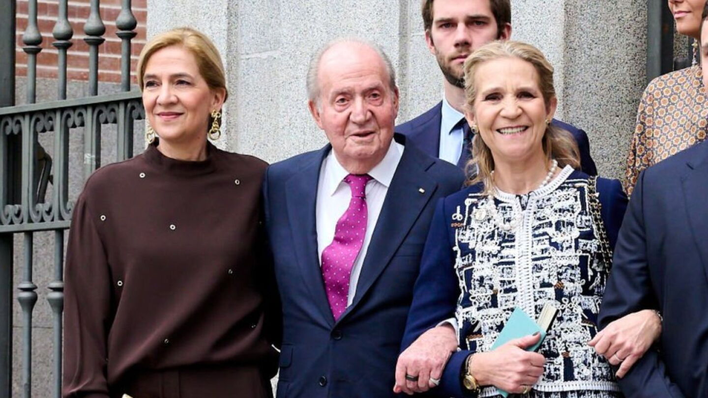 Esto es lo que opinan las infantas Elena y Cristina sobre el escándalo de Juan Carlos I
