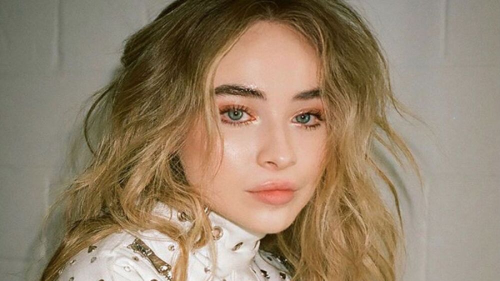sabrina-carpenter.jpg