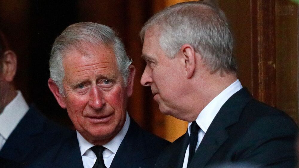 rey Carlos III y el príncipe Andrés.jpg