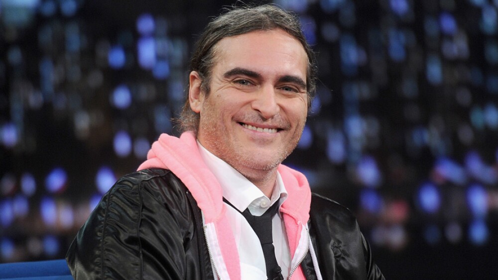 ¡Joaquin Phoenix desmiente su compromiso!