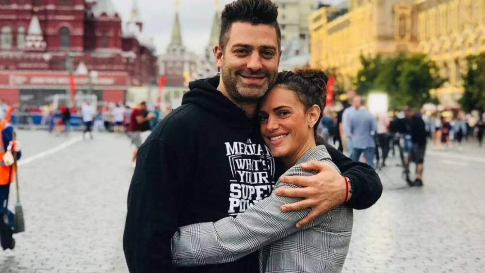 Terminaron-Ari-Borovoy-confirma-que-se-separó-de-su-esposa-Arlett-Kalach.jpg