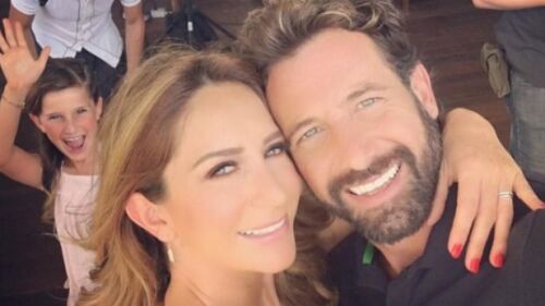 Geraldine Bazán y Gabriel Soto ¡de romance en paradisiaco lugar!