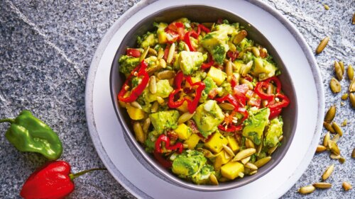 Guacamole con mango y habanero rojo