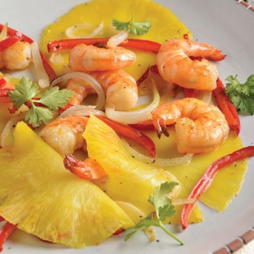 Carpaccio de piña con camarón