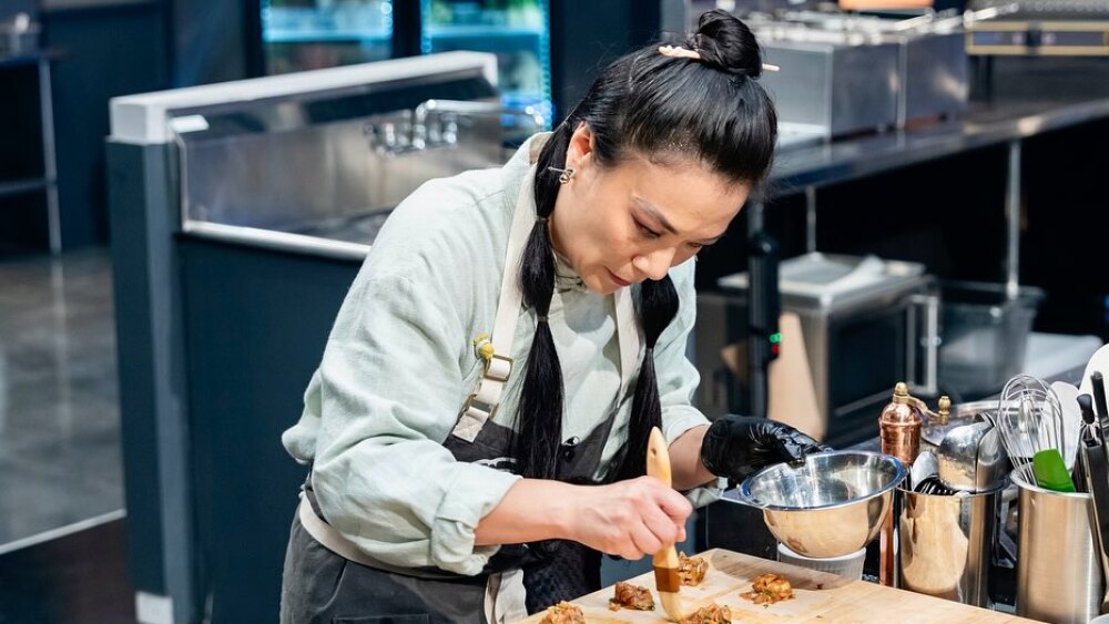 SHIRLEY CHUNG EN UNO DE LOS RETOS DEL REALITY TOP CHEF.jpg