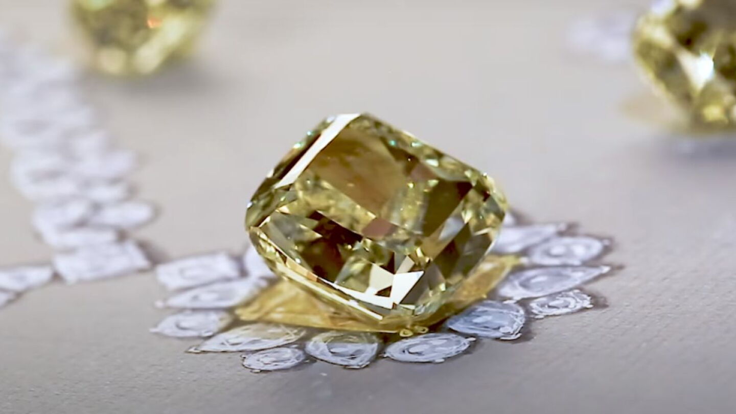 C mo Es El Anillo De Diamante Amarillo M s Grande Del Mundo Descubre c-mo-es-el-anillo-de-diamante-amarillo-m-s-grande-del-mundo-descubre