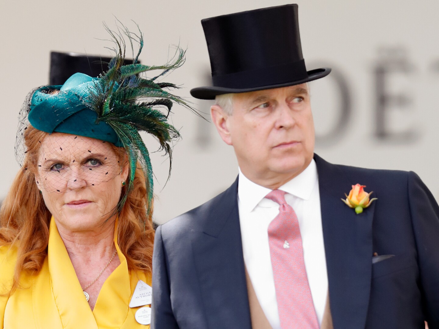 El príncipe Andrés y Sarah Ferguson pierden otros dos títulos reales