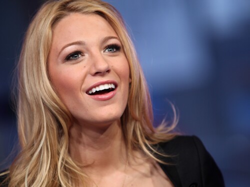 MTV TRL Presents Omarion, J. Holiday & The Cast Of Gossip Girl