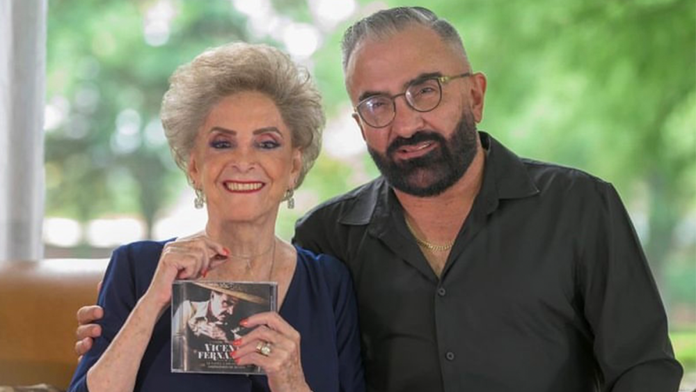 Cuquita Abarca, viuda de Vicente Fernández habla de la herencia que dejó el cantante