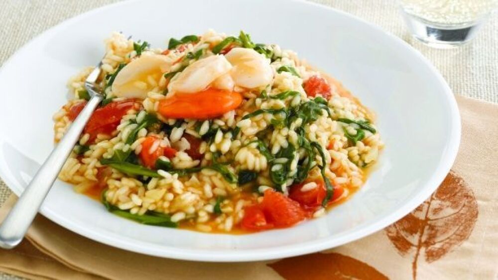 Arroces de otoño: Risotto con remolacha y vieiras