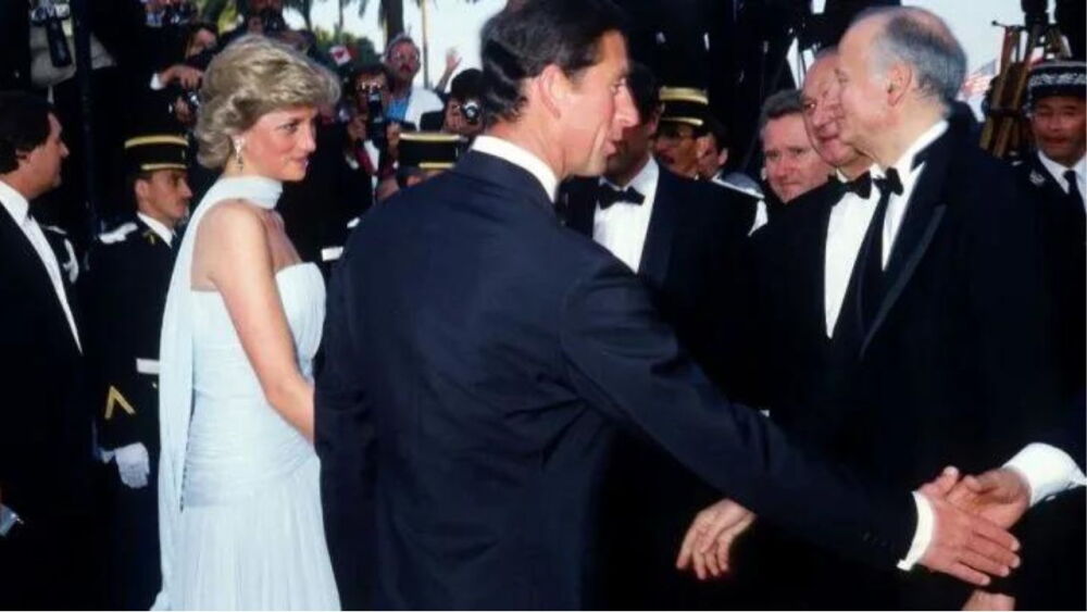 Lady Di en el festival de Cannes y Carlos III.jpg