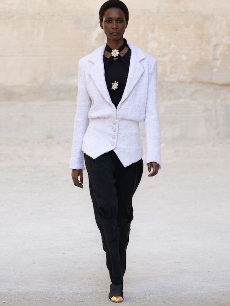 Chanel Colección Crucero 2021 2022 saco