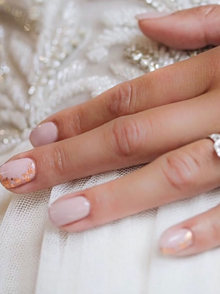 15 diseños de uñas en colores neutros para combinarlas con todo