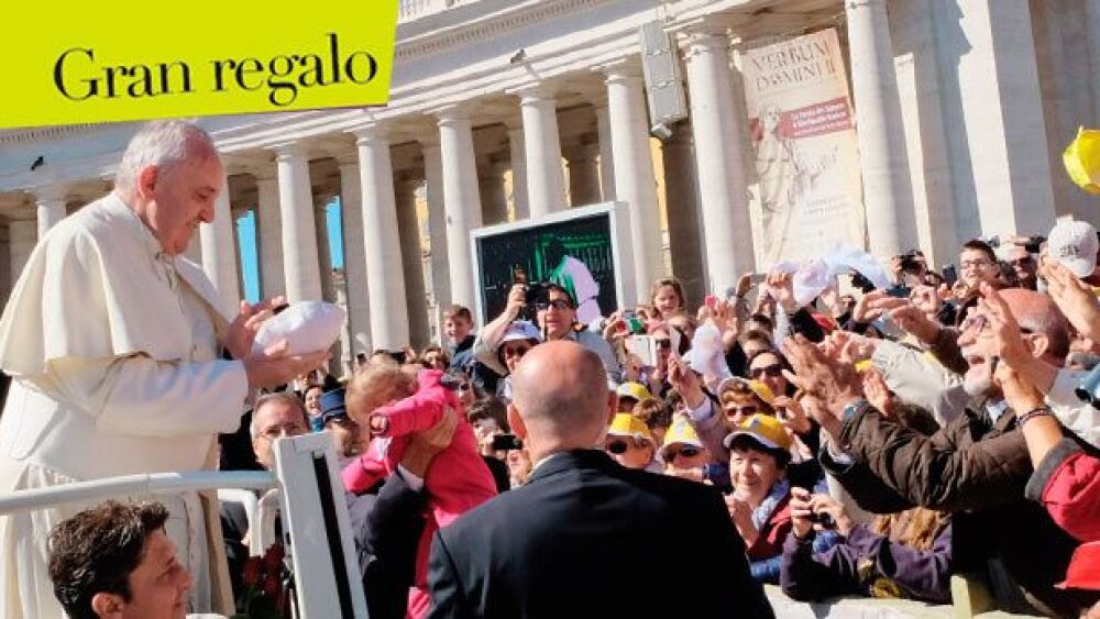 Papa Francisco bendijo solideo del padre José de Jesús