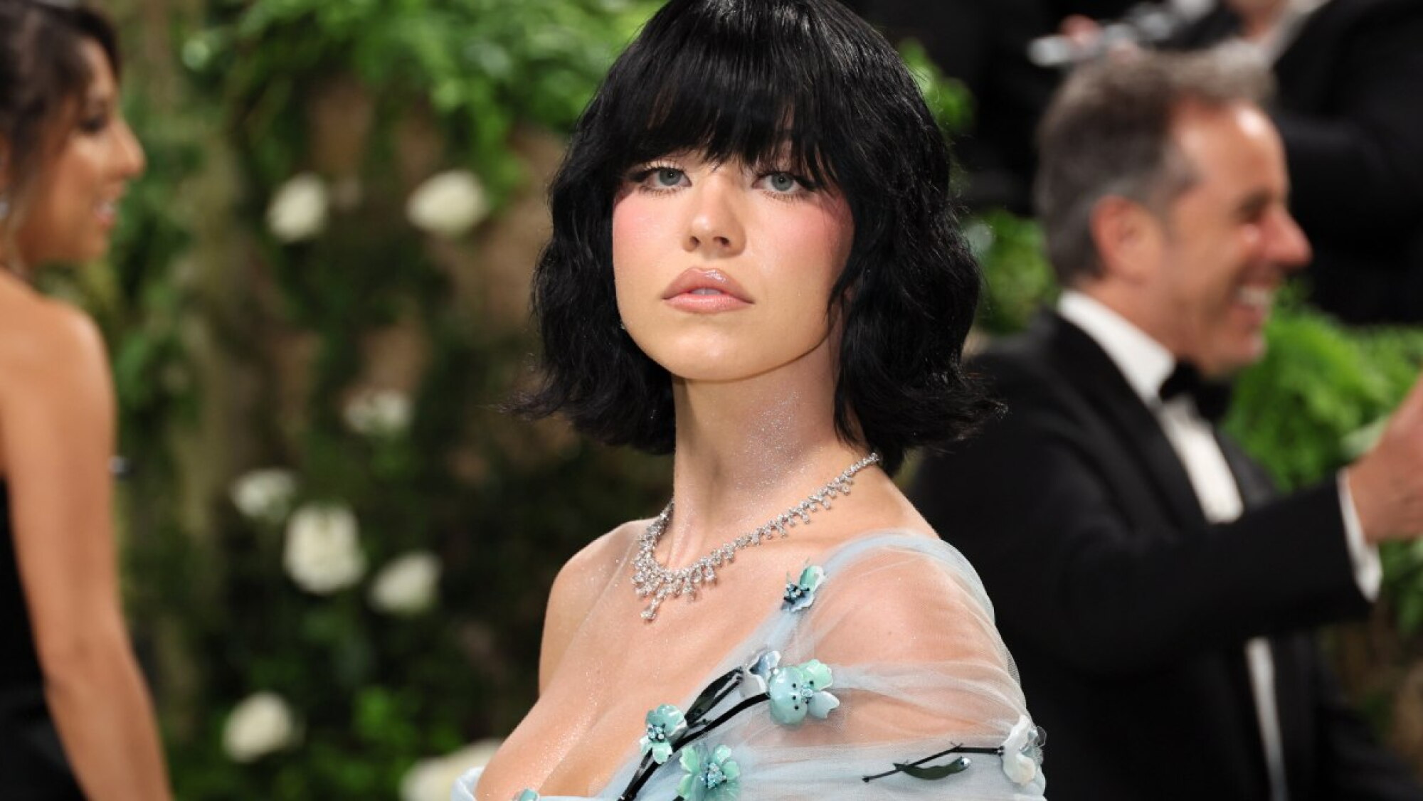 Olvida El Corte Bob De Sydney Sweeney Lo Impactante Fue Este Collar De olvida-el-corte-bob-de-sydney-sweeney-lo-impactante-fue-este-collar-de