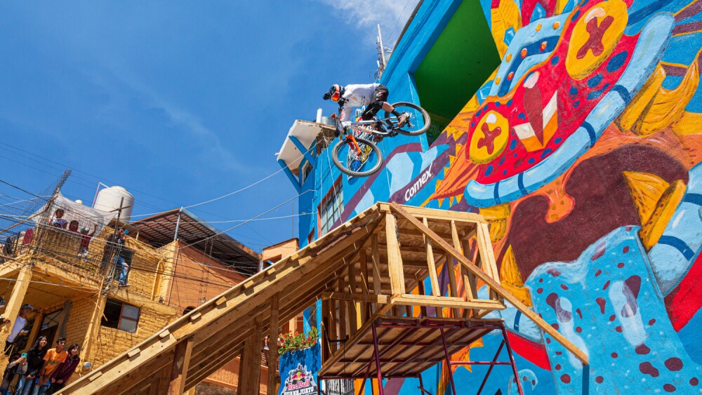 Red bull cerro abajo