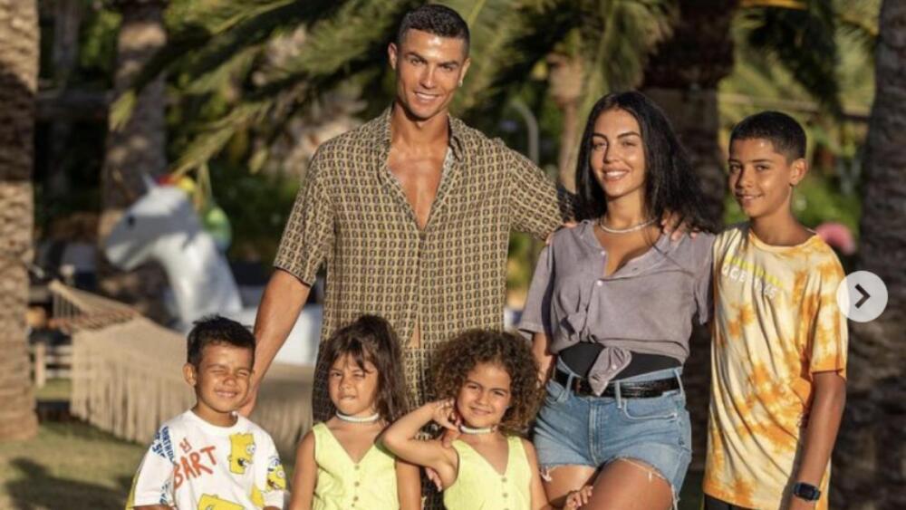 hijos-georgina-rodriguez-cristiano-ronaldo-biologicos.jpg