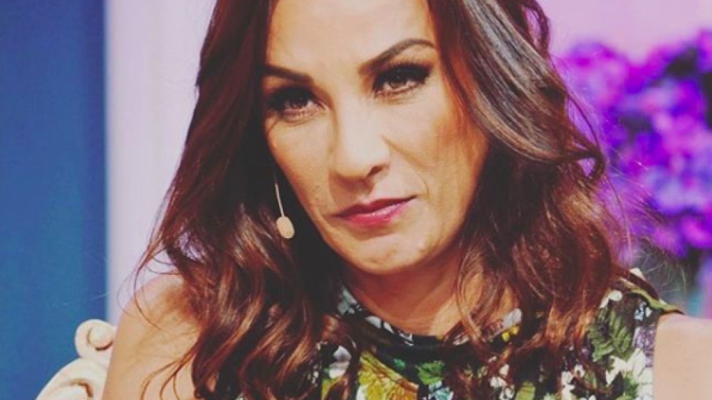 Consuelo Duval pide a Sharis Cid le avise cuando su difunto esposo se le presente