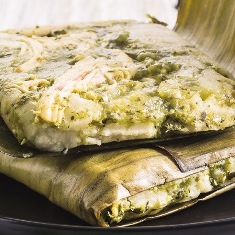 Tamales verdes con pollo