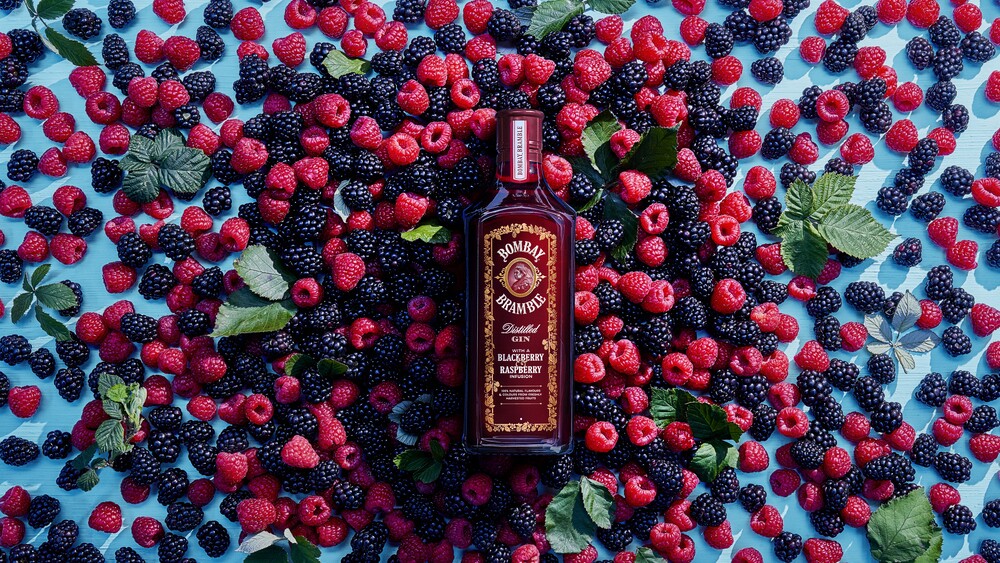 bombay gin frutal berries