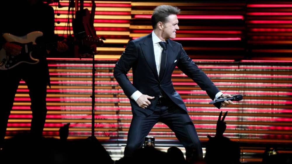 Luis-Miguel-anuncia-nuevas-fechas-en-México-para-2024.jpg