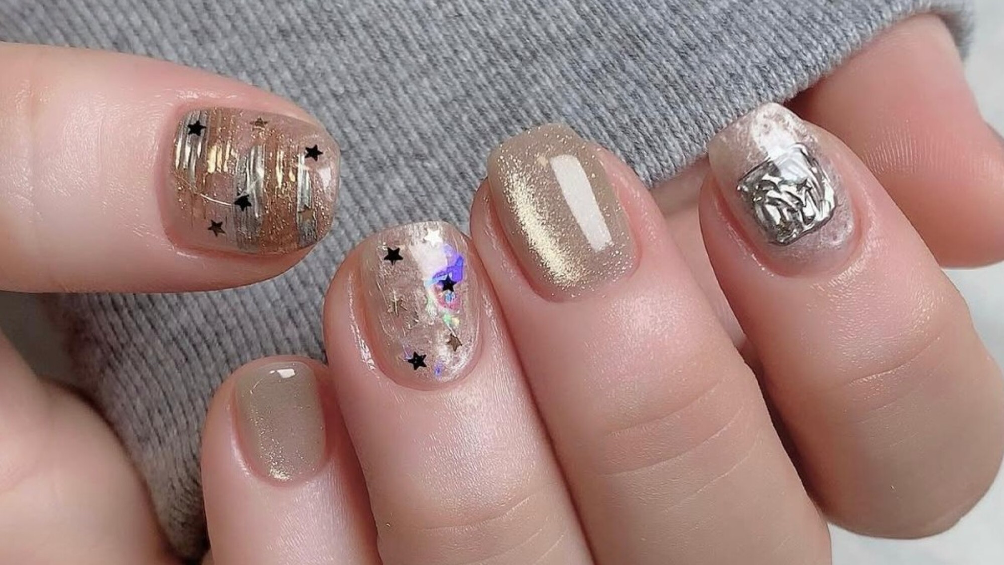 5 ideas de manicure navideño que rejuvenecen y son perfectas para tus ...