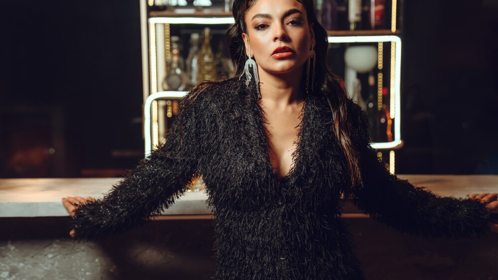 La cantautora peruana Cielo Torres seduce con "Canciones despechadas"