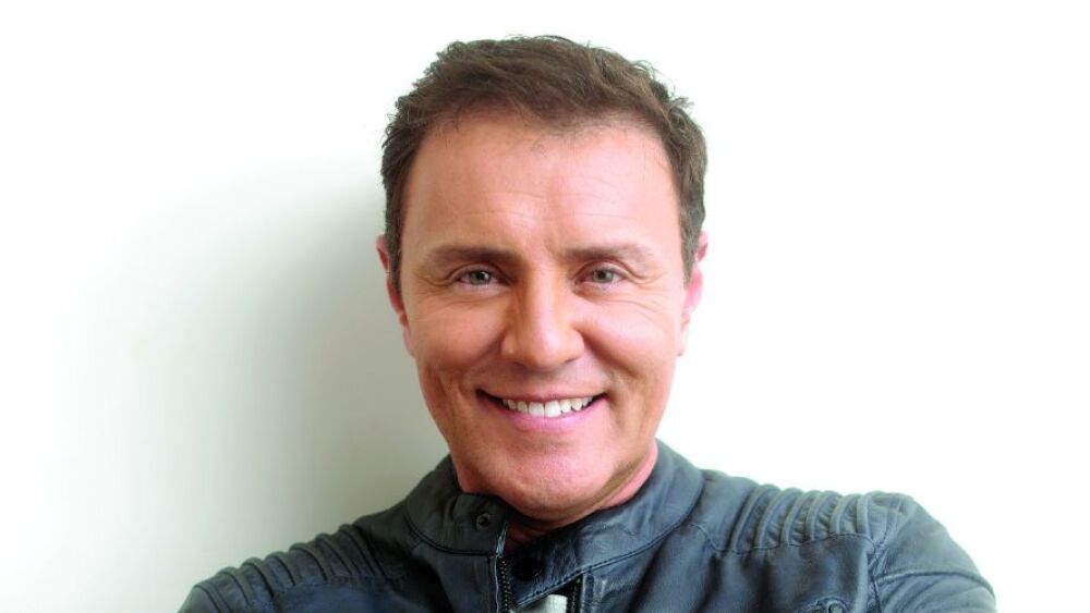 Lucero aún le mueve el tapete a Lorenzo Antonio!