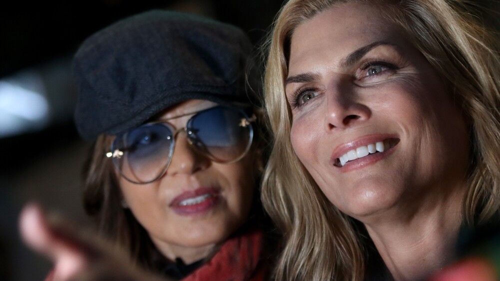 Yolanda Andrade y Montserrat Oliver en el aniversario de Montse & Joe.