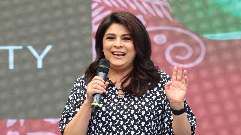 VICTORIA RUFFO EN UNA CONFERENCIA DE PRENSA