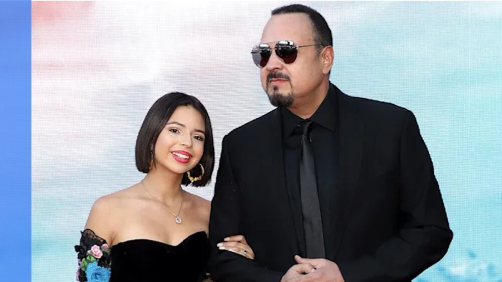 Esto se sabe del "distanciamiento" entre Ángela Aguilar y su papá