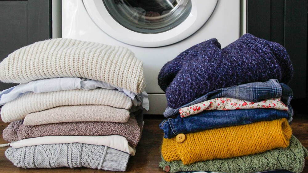 Errores de lavado que debes conocer para evitar los malos olores en la ropa