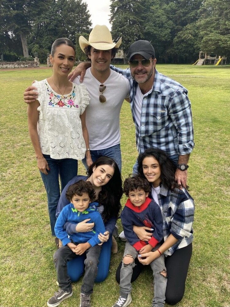 Hijos de Eduardo Capetillo ¿cuántos son? ¿a qué se dedican?