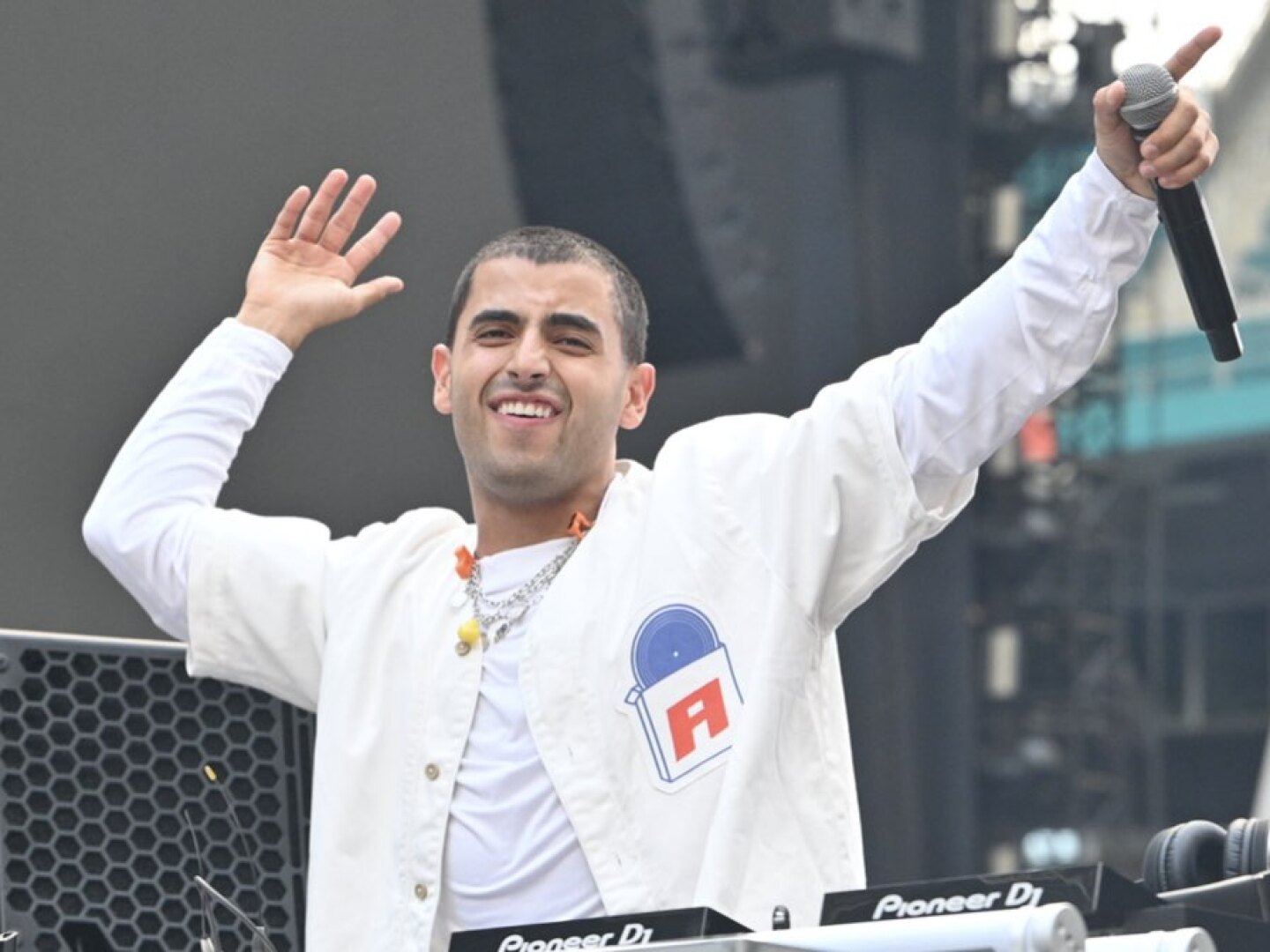 Quién es Agudelo 888, el DJ que abrirá los conciertos de Karol G en México (ENTREVISTA)