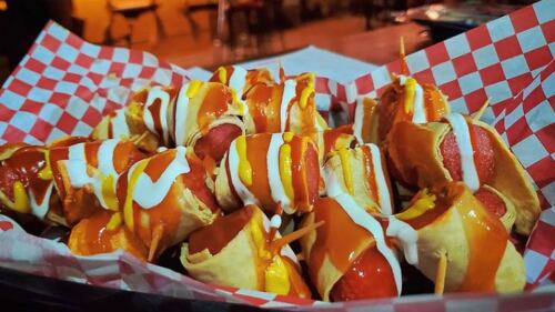 Salchitacos