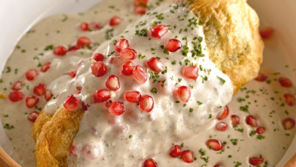 Receta de tradicionales chiles en nogada historia