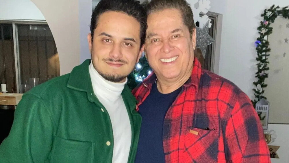Qui n Es Alejandro Bezares El Hijo De Mario Bezares Que Se Rob Los qui-n-es-alejandro-bezares-el-hijo-de-mario-bezares-que-se-rob-los
